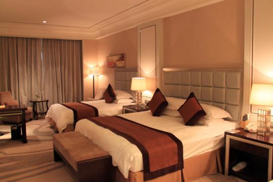 Landison Green Town Hotel Xinchang Quarto foto